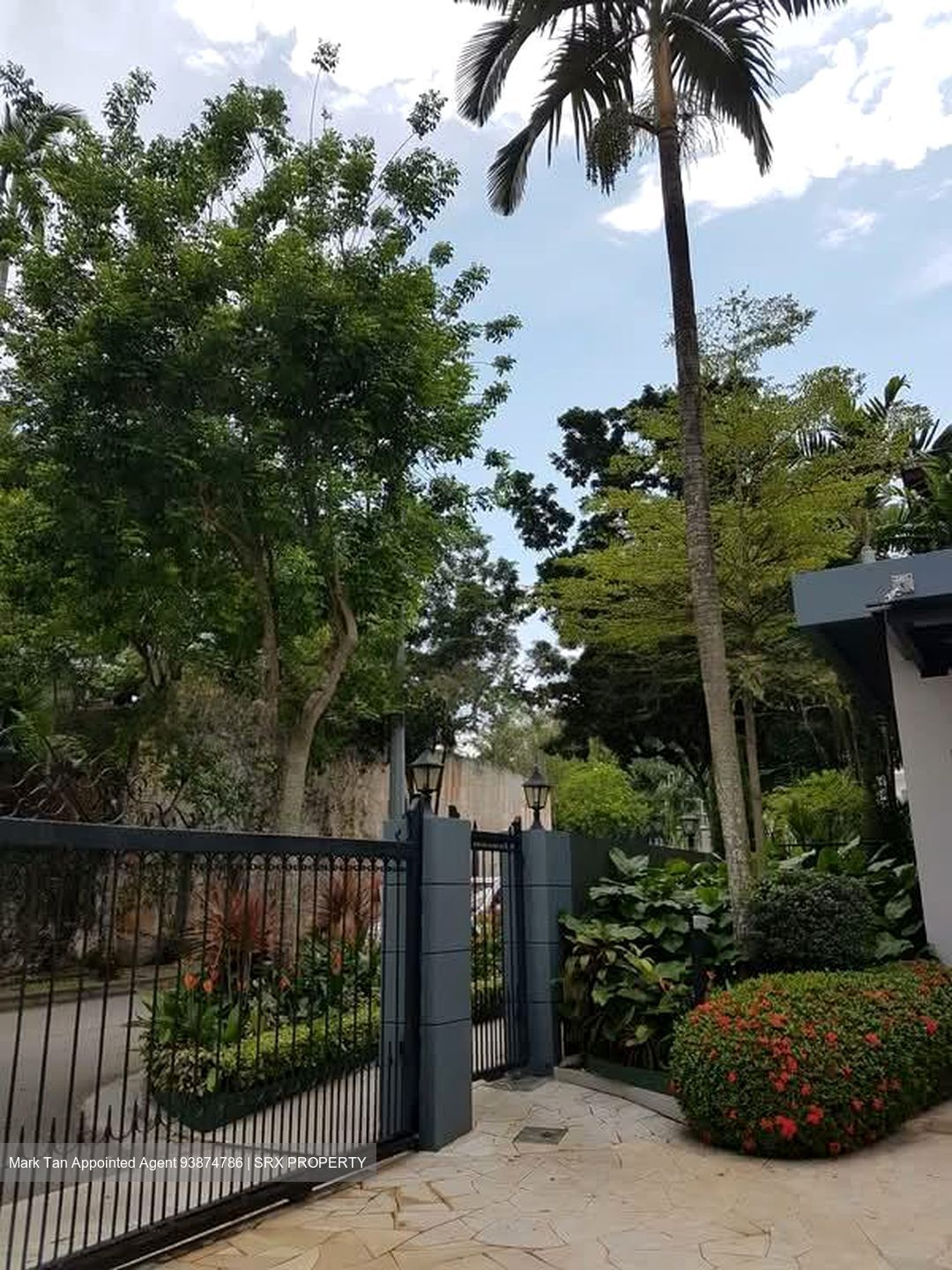 Fernhill Road (D10), Condominium #577226471